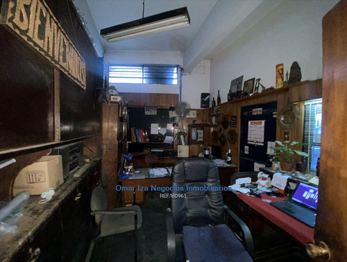Imagen 7 de 12 de Venta Local Industrial Galpon Deposito La Comercial Garaje Cw180963