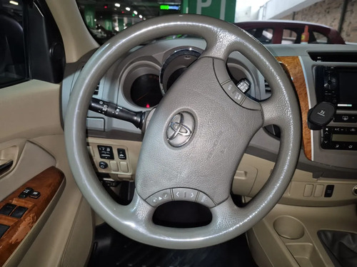 Toyota Fortuner 3.0 Sr5