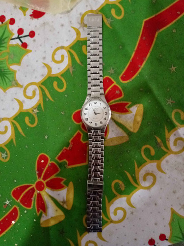 Reloj Q&q Clásico Blanco Hombre Acero Inoxidable Cuarzo