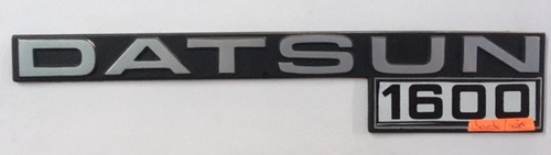 Emblema Genérico Para Datsun 1600