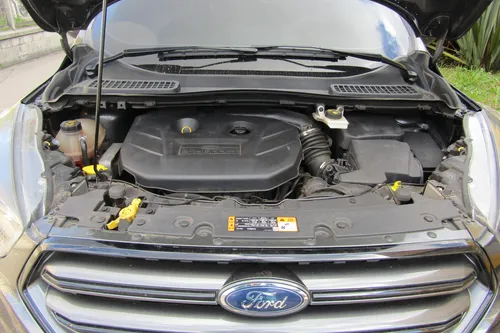 Ford Escape 2.0 ST - LINE TP 4X4