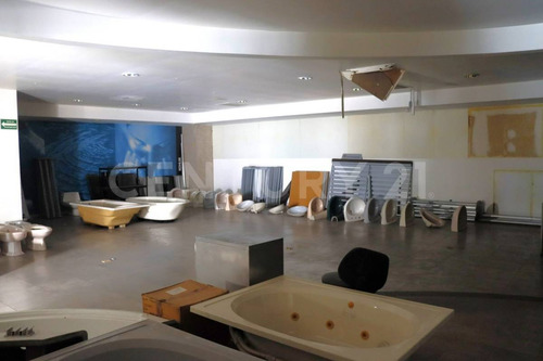 Local Comercial Con Oficinas En Jardines De La Corregidora, Colima
