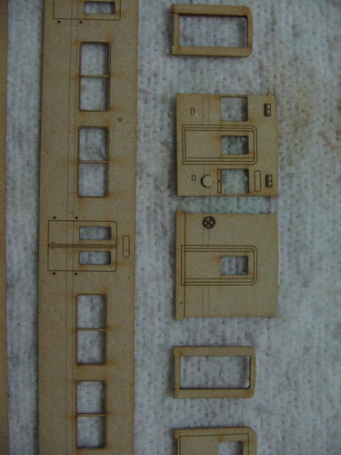 Imagen 8 de 8 de Nico Coche Toshiba Elect Mitre Kit Fibrofacil H0 (mnt 73)