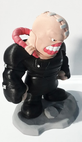 Nemesis Resident Evil Boneco Coleção Presente