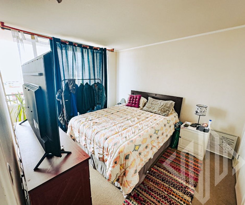 Se Vende Departamento Frente A Ucn / 1 Dorm + 1 Baño