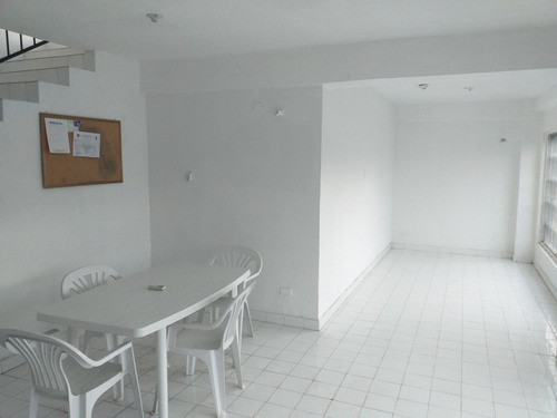 Imagen 11 de 14 de Galpón En Venta Johanna Castillo Cód.422650
