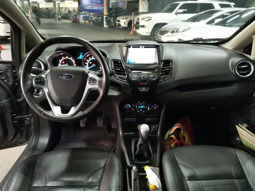 Ford Fiesta 2016 1.6 Hatchback Titanium