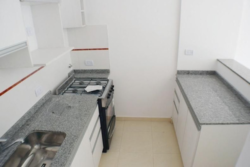 Imagen 7 de 12 de Departamento En Venta En Ramos Mejia Centro