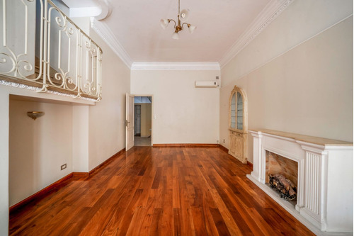 Ph Tipo Casa De 5 Ambientes En Venta En Villa Del Parque