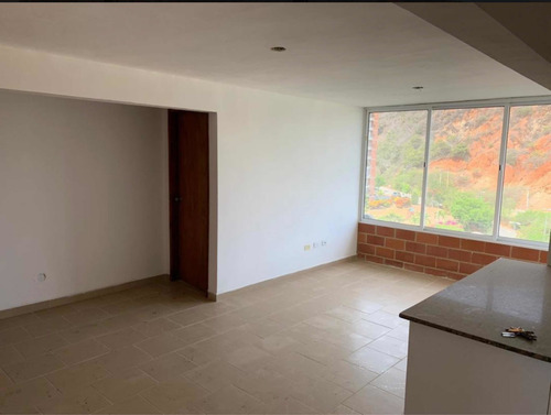 Imagen 1 de 8 de Apartamento En Alquiler- Catia La Mar