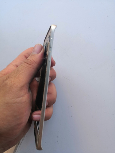Samsung S6 Edge Por Refacciones (Usado)