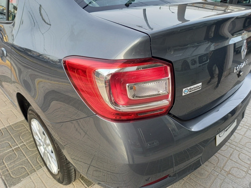 Imagen 3 de 16 de Renault Logan Zen 1,6 2022