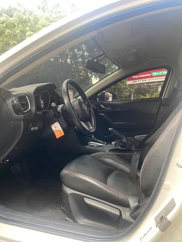 Mazda 3 2.0 Touring At
