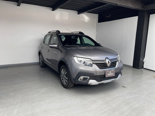 Renault Stepway 1.6 Intense At