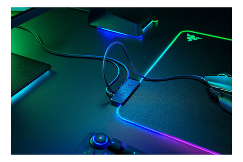 Imagen 8 de 9 de Mouse Pad gamer Razer Firefly V2 Firefly de tela y goma 255mm x 355mm x 3mm black