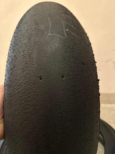 Llanta Slick Dunlop 180/60/17 Para Pista Solo Llanta Trasera (Usado)