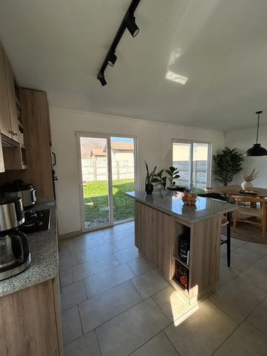 Vendo Linda Casa Condominio 3d 3b Con Laguna Ayres Chicureo