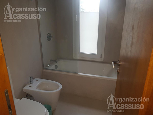 Imagen 15 de 27 de House - Laguna Blanca