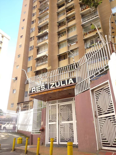 Apartamento 133m2 Agua Las 24 Horas En El Paraíso Av Paez  Libertador Caracas 