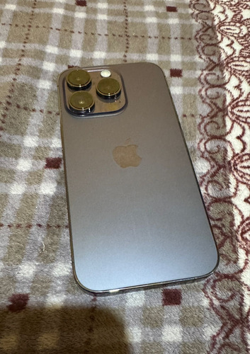 Apple Iphone 14 Pro (128 Gb) - Morado Oscuro Color Violeta Negro (Usado)