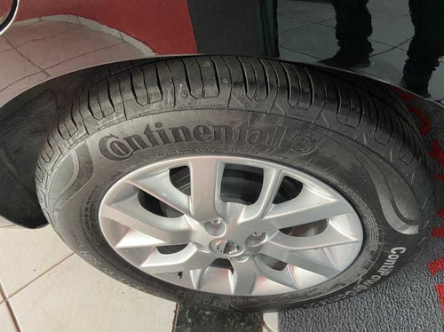 Nissan Versa 1.6 16v Sv Aut