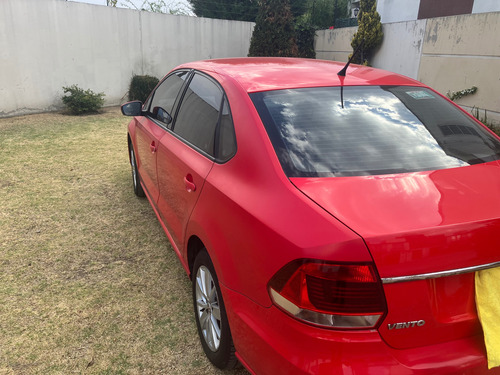 Volkswagen Vento 1.6 Confortline At