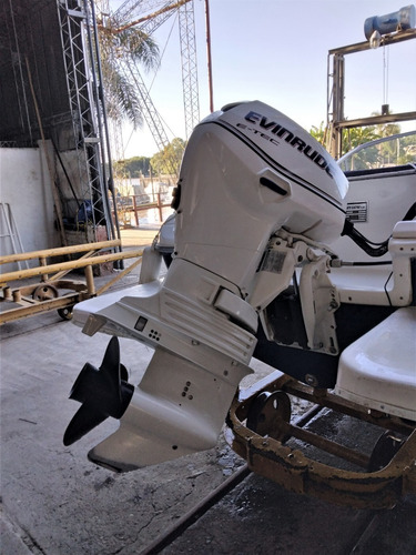 Imagen 6 de 9 de Lancha Naval Center 165 Open Con Evinrude E-tec 60 Hp 2013