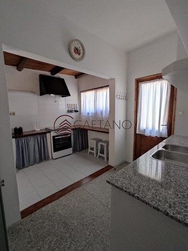 Imagen 9 de 30 de Casa De 3 Dormitorio Mas Dependencia A 1 Cuadra Del Mar - La Barra El Tesoro
