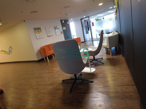 Oficina En Arriendo En Las Condes