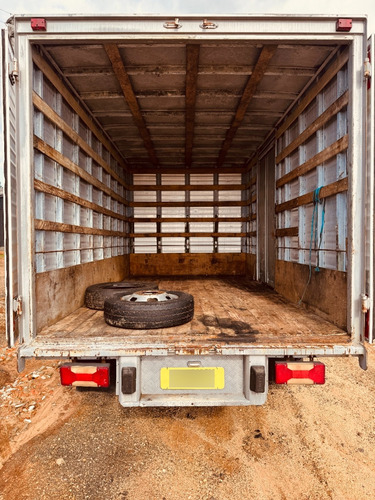 Iveco Daily 55c16 Com Bau Caminhao 3/4 Toco 4x2