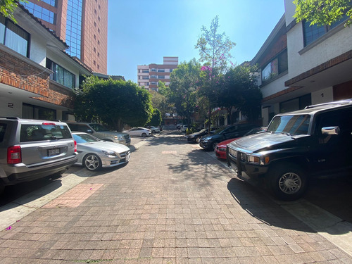 Imagen 1 de 8 de Casa En Condominio En Venta En Picacho Ajusco