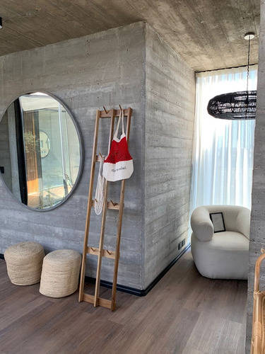 Casa A La Venta Con Vista A La Laguna De En El Barrio Riberas, Puertos Del Lago, Escobar