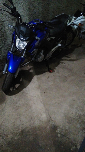 Imagem 2 de 3 de Honda Twister 250cc