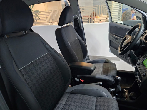 Volkswagen Suran 1.6 Trendline Pro.cre.auto