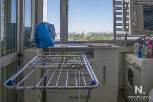 Departamento En Venta Con Agradable Vista