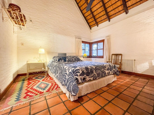Venta Casa. Punta Del Este . Rincon Del Indio, Brava- Ref: 999