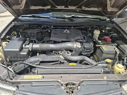 Mitsubishi Montero Sport