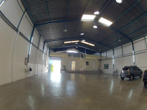 Imagem 12 de 14 de Galpão Moderno, Arejado, Iluminado E Reforçado, Próx. Fiat