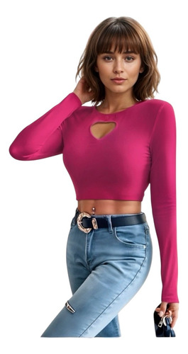 Blusa Crop Top Manga Larga Detalle De Corazon Cuello Redondo