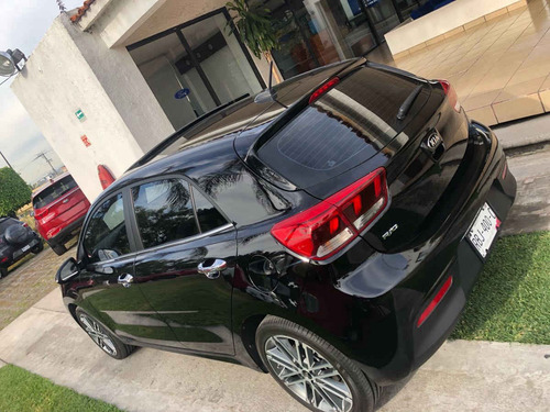 Imagen 9 de 15 de Kia Kia Rio Hb 2021 5p S Pack L4/1.6 Man