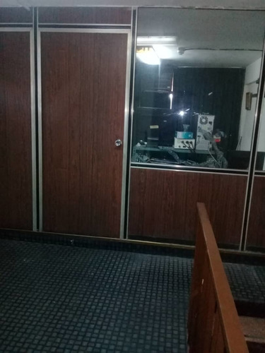 Imagen 4 de 14 de Locales En Venta Urb Los Chaguaramos