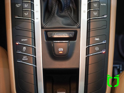 Porsche Macan 2.0 16V 4P AWD PDK AUTOMÁTICO