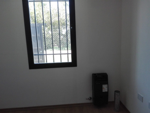 Imagen 6 de 14 de Venta O Alquiler De Casa En Lisandro Olmos