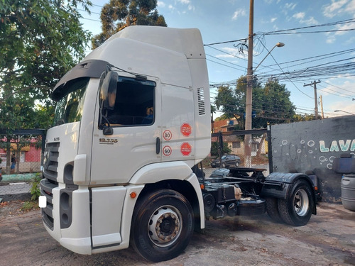 Imagem 2 de 8 de Volkswagen 19-330 4x2 2014 / Abaixo Da Tabela.