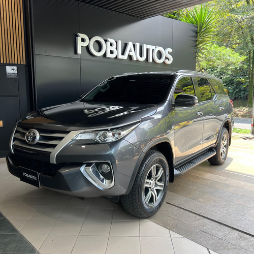 Toyota Fortuner Sw4 2.4 2020