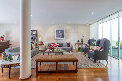 Residencia Con Finos Acabados