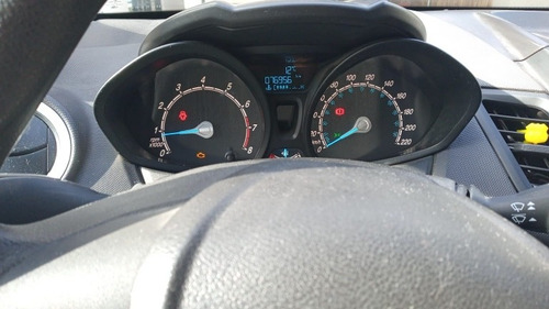 Imagen 4 de 5 de Ford Fiesta Fiesta 1.6 S Gnc 5ta