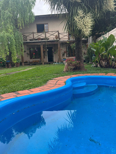 Casa En Venta En De Vicenzo Grande, Del Viso, Pilar