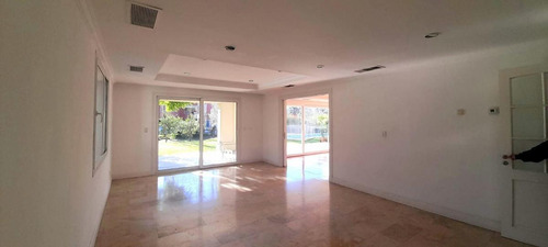 Imagen 20 de 30 de Impactante Casa En Alquiler Ayres Del Pilar Con 5 Dormitorios Y Excelente Diseño
