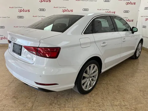 Audi A3 2.0 Select 4p At